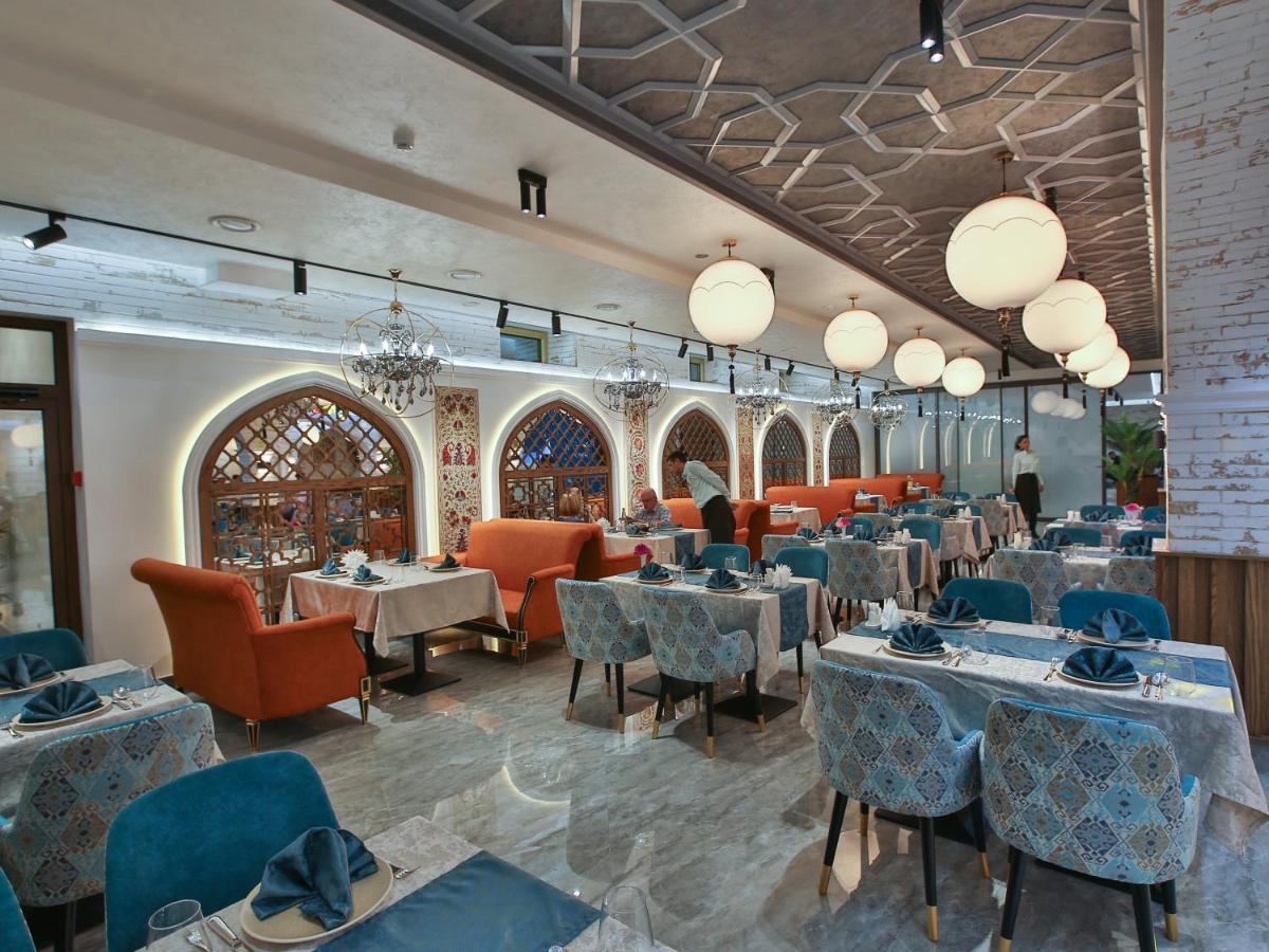 Paradise Plaza Luxury Hotel ブハラ エクステリア 写真
