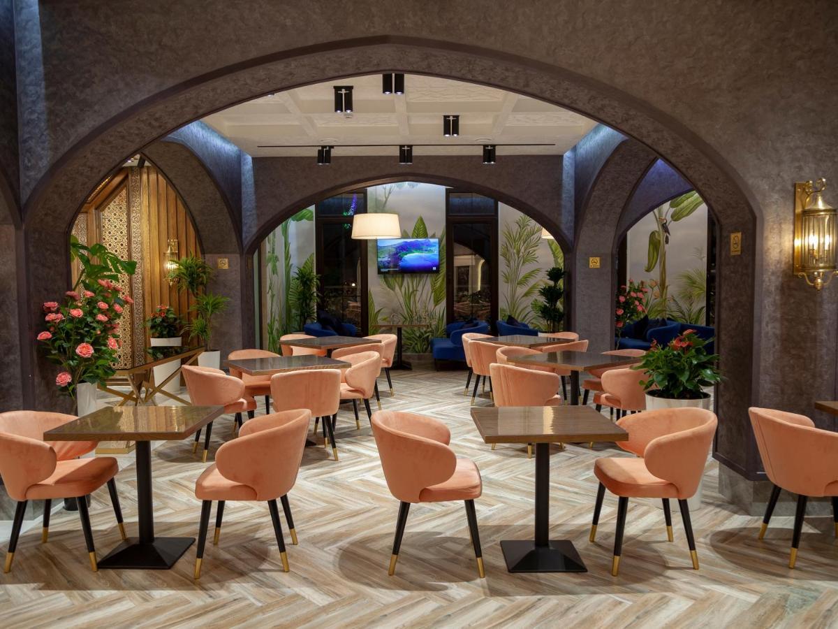 Paradise Plaza Luxury Hotel ブハラ エクステリア 写真